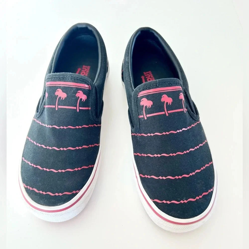 In-N-Out Burger unveils 'Drink Cup Shoes': What footwear is all about In-N-Out Burger unveils 'Drink Cup Shoes': What footwear is all about